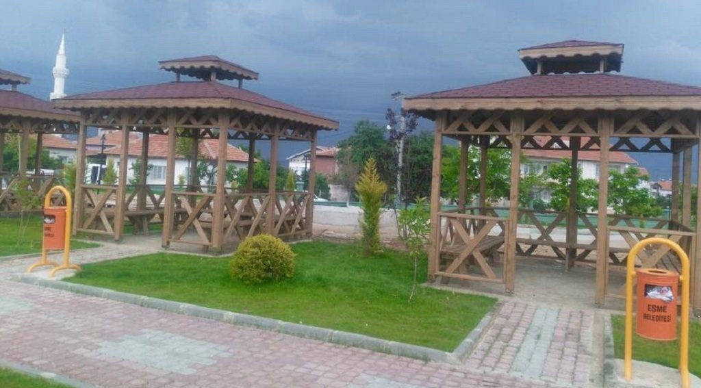 4x4 16m² Zemin Oturma Bankı Dahil Ahşap Kamelya WZ-10