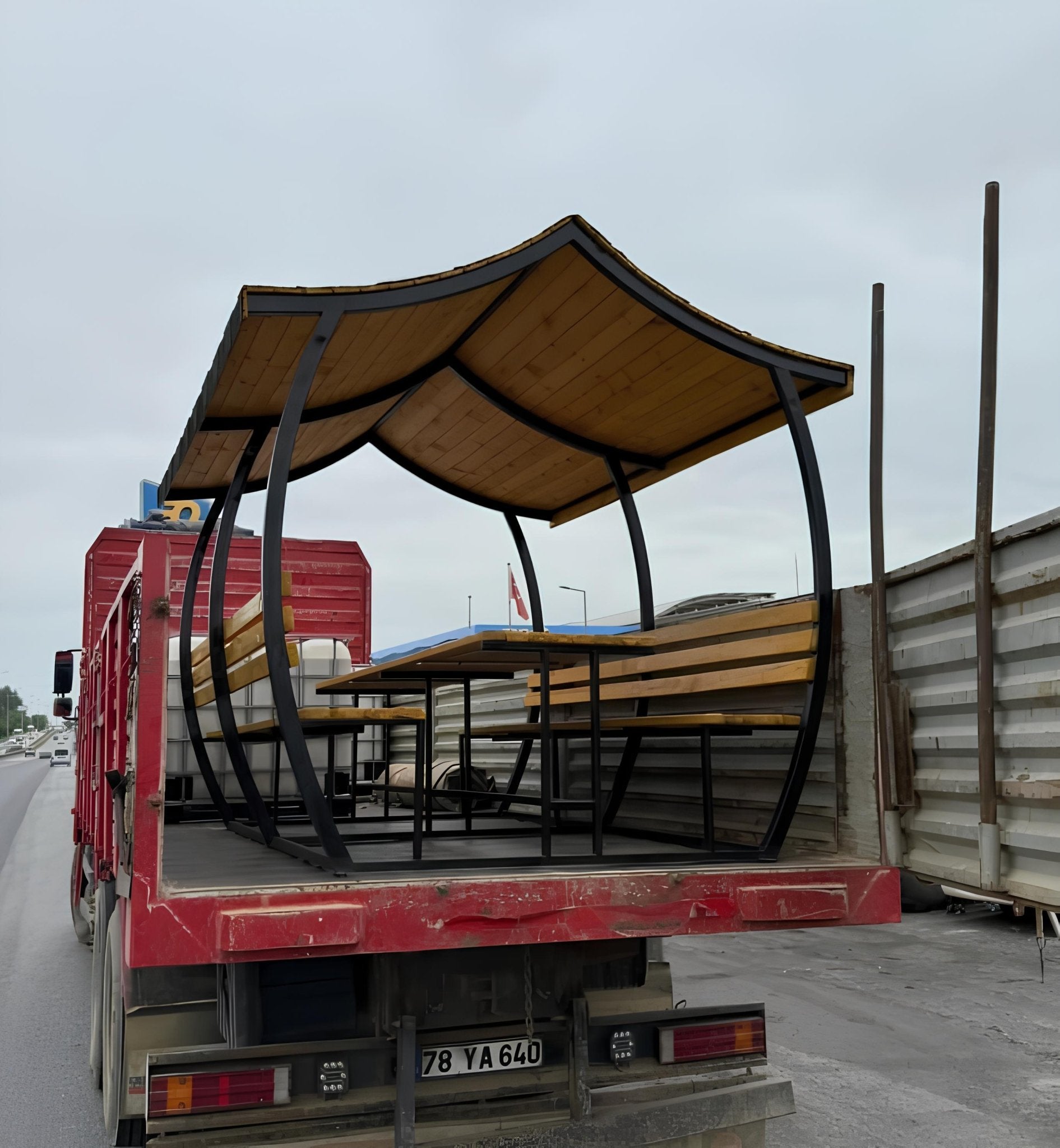 Kocaeli 8 Kişilik Japon Çatı ÇardakÇardakWoodzanya