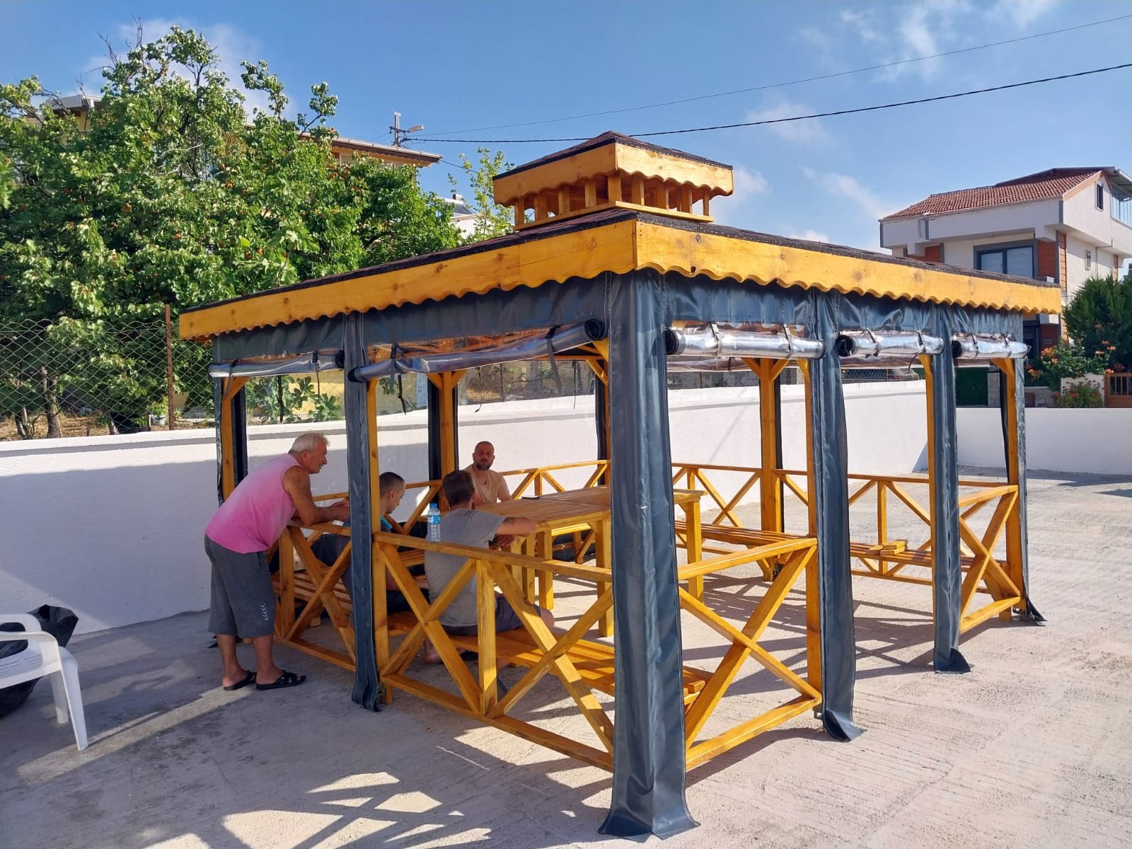 4x4 16m² Brandalı Site, Apartman Bahçe Kamelya