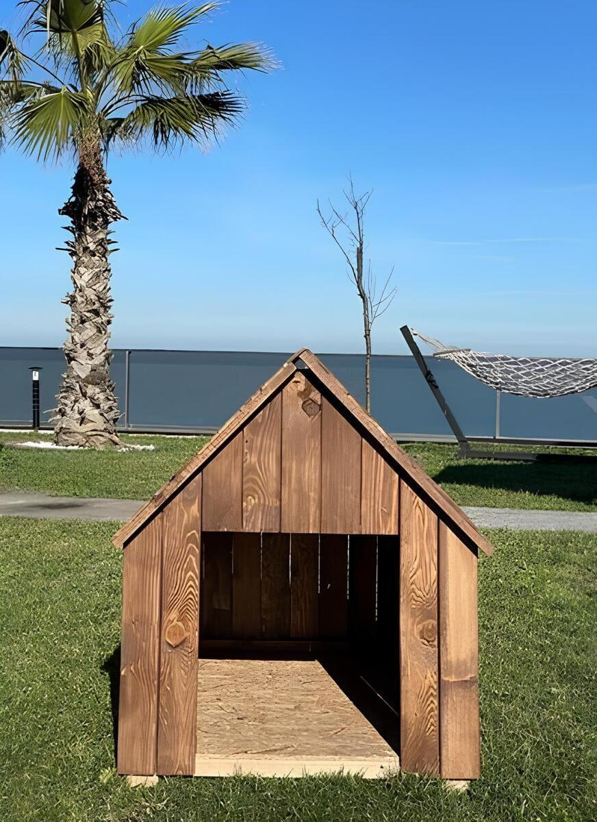 Ahşap Büyük Boy Köpek KulübesiKöpek KulübesiWoodzanya