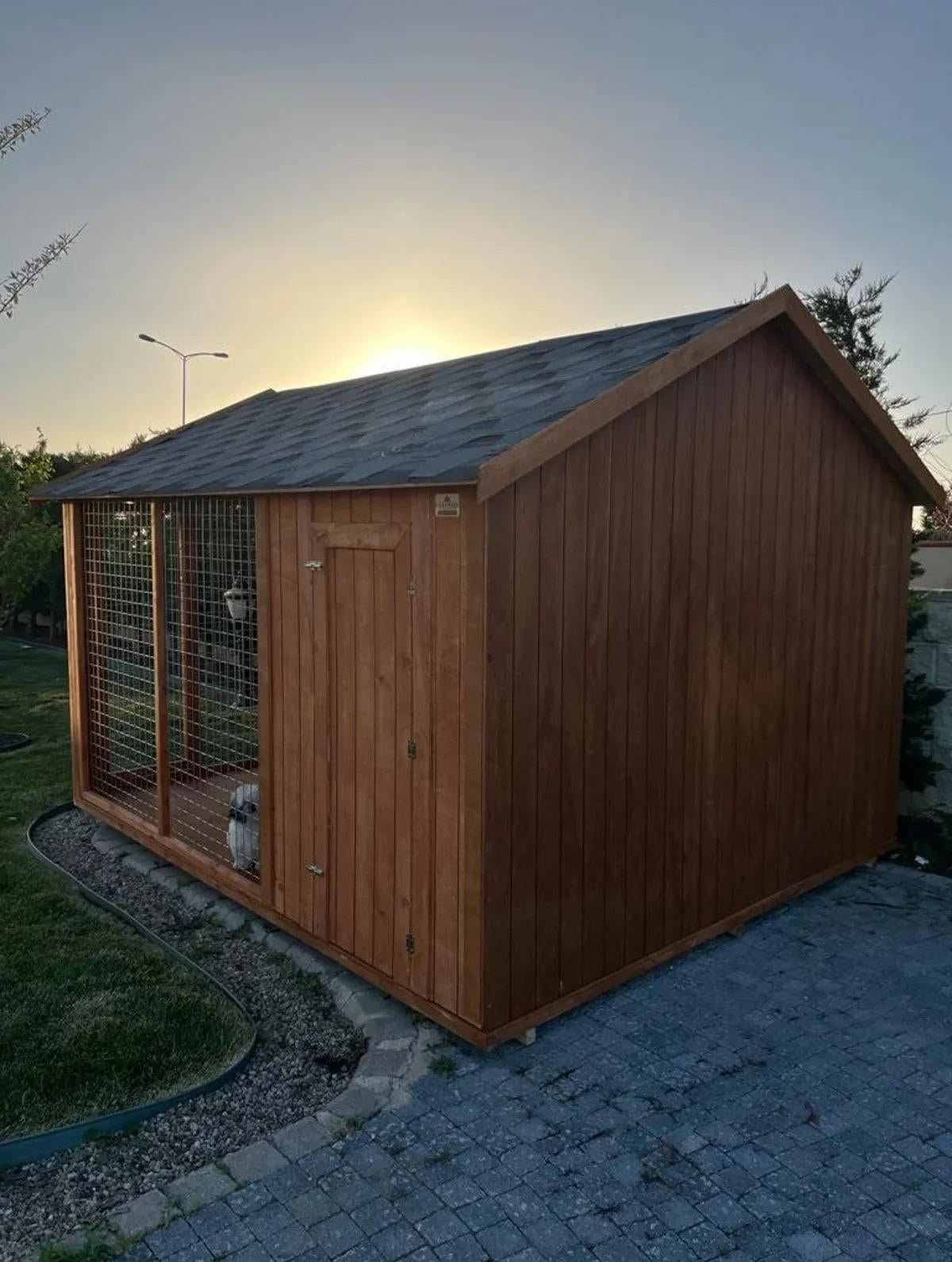 Woodzanya Büyük Irk Köpek KulübesiKöpek KulübesiWoodzanya